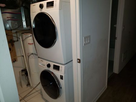 For Lease - 130 Widdicombe Hill Boulevard Unit# 422, Toronto, Ontario - Photo 2