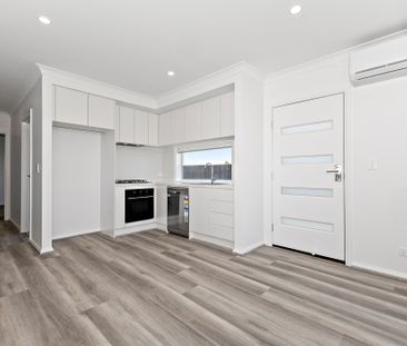 1/3 Treeton Close, Farley NSW 2320 - House For Rent | Domain - Photo 3