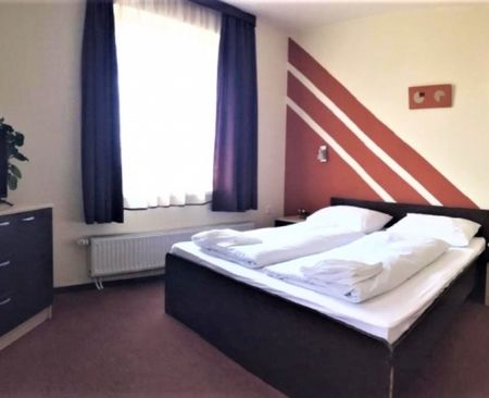 Belvárosi hotelben egyágyas szoba kiadó!. - Fotó 5