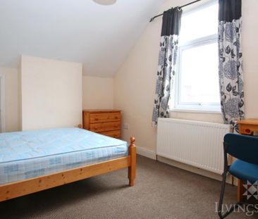 6 bedroom townhouse to rent - Photo 3