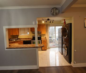 For Lease - 8 Meadowland Avenue Unit# Upper Unit, Barrie, Ontario - Photo 3