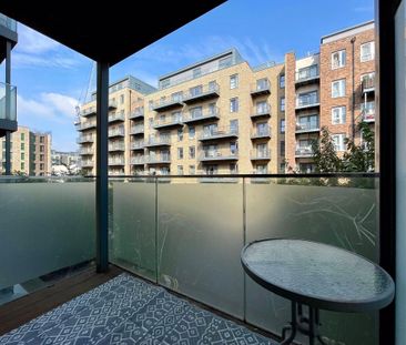 2 bedroom property to rent - Photo 1