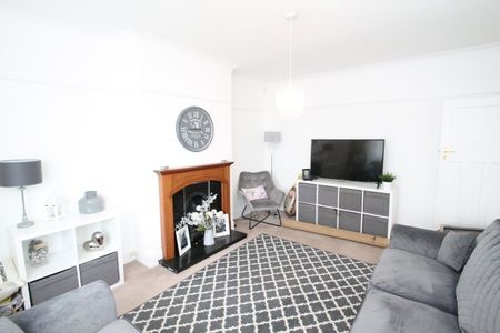 Marlborough Park Avenue, Sidcup, DA15 - Photo 3