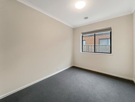 36 Spirit Crescent, Armstrong Creek - Photo 5