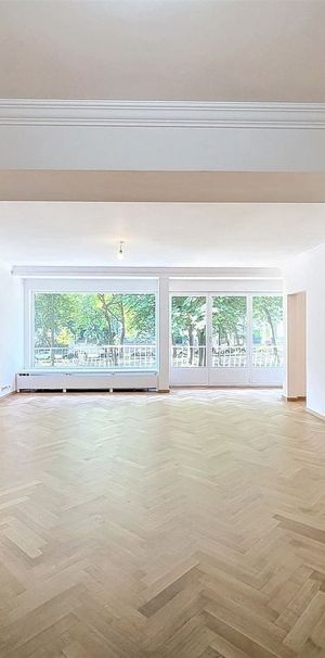 Appartement te huur in Sint-Pieters-Woluwe voor € 2.450 met 4 slaapkamers - Photo 1