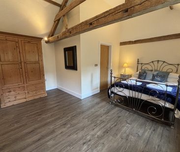 Manor Farm Road - Photo 5