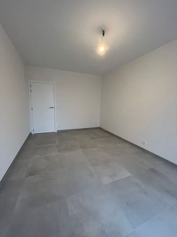 Recent gerenoveerd appartement in centrum Brasschaat - Photo 4