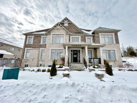 For Lease - 37 Prunella Crescent Unit# Bsmt, East Gwillimbury, Ontario - Photo 3