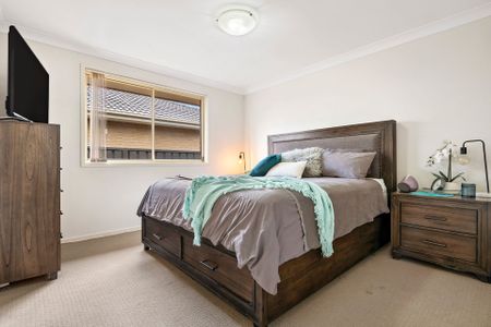 The perfectly located family home - Photo 3