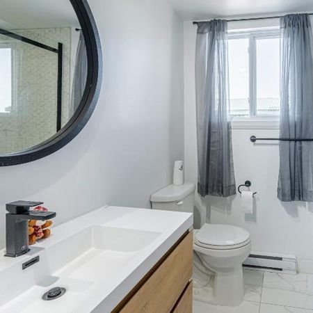 3 CH - 1 SDB - Québec - $1,870 /mo - Photo 4