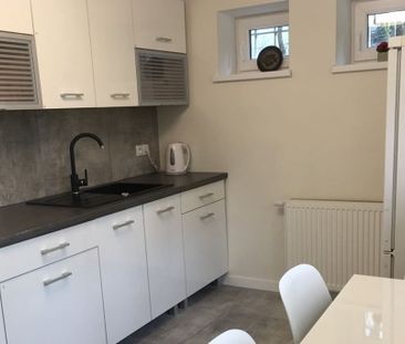 Bronowice, prywatna łazienka, WiFi, Radzikowskiego 12 m² - Фото 6
