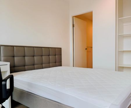 Master bedroom *1801 - Photo 2