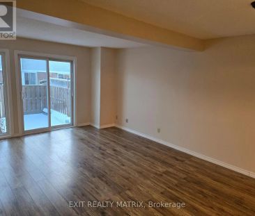 3 BENTBROOK CRESCENT - Photo 4