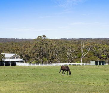 FURNISHED - PAY NO Water OR Electricity - Photo 3