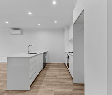 24 Jandakot Walk, Point Cook VIC 3030 - House For Rent | Domain - Photo 4