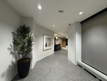 For Lease - 2495 Eglinton Avenue Unit# 1404, Mississauga, Ontario - Photo 5