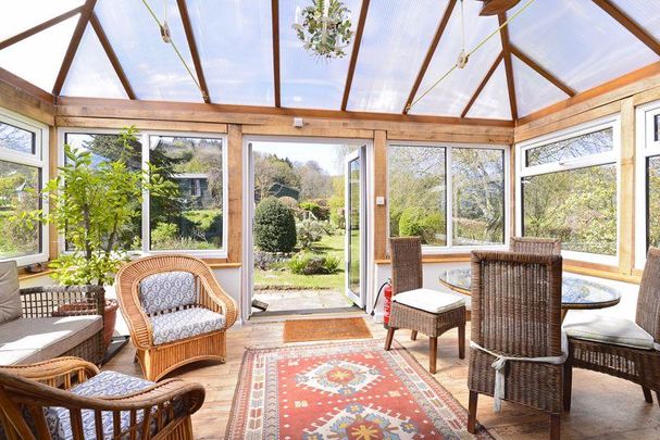 1 bedroom character property to rent - Photo 1