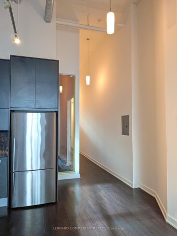 Madison Lofts - Photo 4