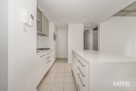 601/368 Little Collins Street, Melbourne - Photo 2