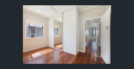 CHARMING HOME IN PRIME NORVILLE LOCATION! - Photo 4