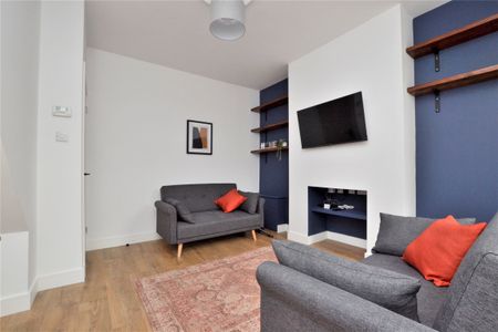 Swan Road, Gloucester, Gloucestershire, GL1 - Photo 2