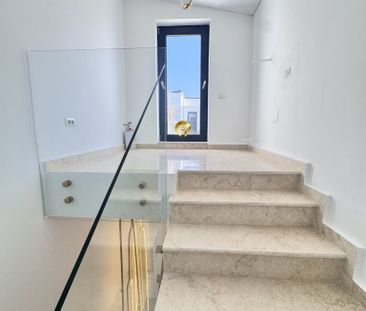 Casa 3 camere + Terasa 35mp - Otopeni - Photo 4