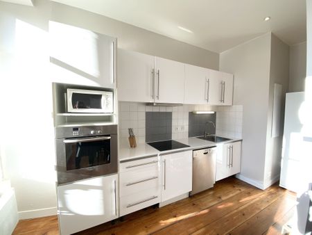 T3 70M2 ENTIEREMENT REFAIT A NEUF + TERRASSE GAMBETTA - Photo 3