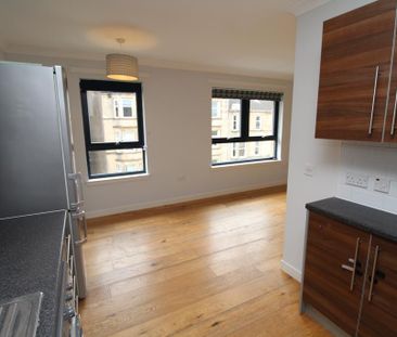 2 bedroom apartment to rent - Photo 6