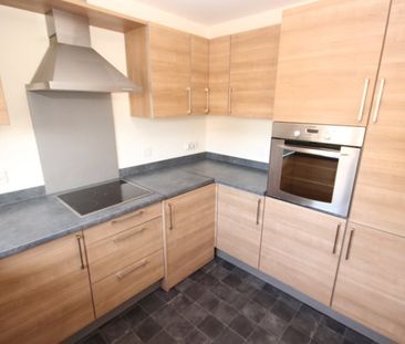 18 Den View, AB42 4PB, Peterhead - Photo 1