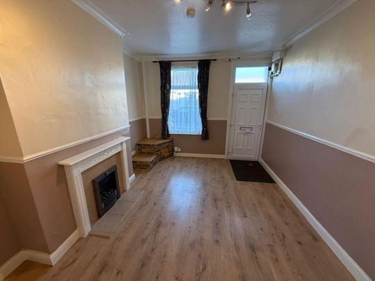 2 bedroom house to rent - Photo 1