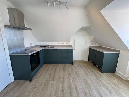 2 bedroom apartment to rent - Photo 4