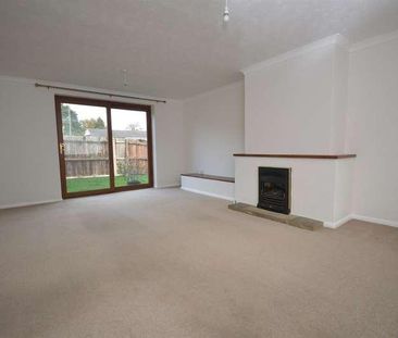 Murray Close, Braintree, CM7 - Photo 1