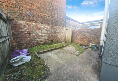 Cromwell Street, Swansea, SA1 - Photo 5