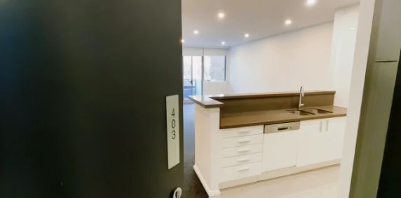 12 Broome St, Sydney - Photo 2