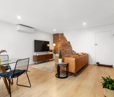 Spacious Ground Floor Living with an Exceptional North-Facing Court... - Photo 1