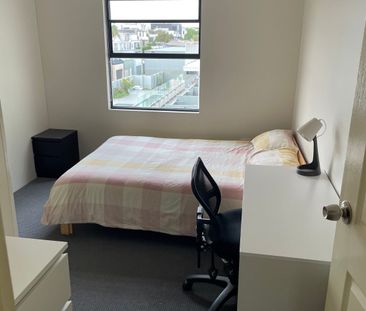 Beaconsfield - Photo 6