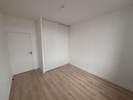 Appartement 3 pièces à louer St Étienne - 42100 / Réf: LA4052-COMPANY39997BYE - Photo 3