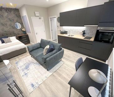 Studio to rent - Photo 2