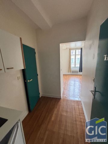 Location Appartement 1 pièce 24m² - Photo 5