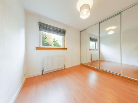 2 bedroom semi-detached house to rent - Photo 4