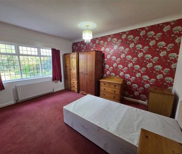 West Park Street, Dewsbury, West Yorkshire, WF13 - Photo 4
