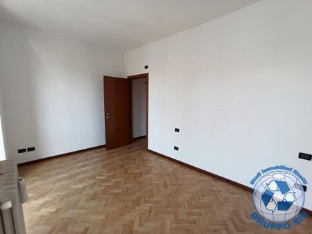 Bilocale via Vittorio Emanuele 46, Centro Storico, Monza - Photo 3