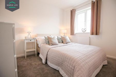 3 bedroom terraced house to rent - Photo 3