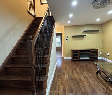 For Lease - 296 Duncan Lane, Milton, Ontario - Photo 2