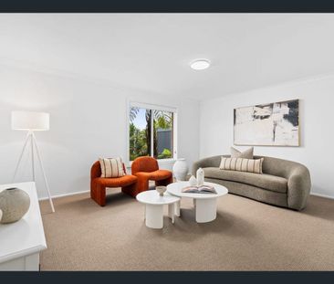 Spacious Family Home with Views! - Photo 1