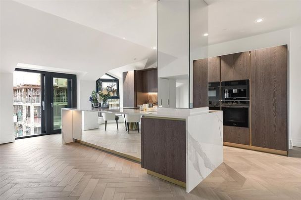 3 bedroom flat to rent - Photo 1