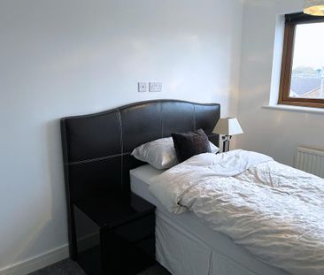 3 bedroom semi-detached house to rent - Photo 4