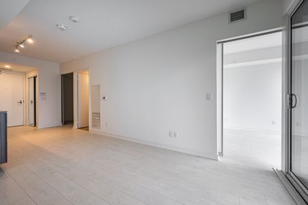 For Lease - 19 Western Battery Road Unit# 2921, Toronto, Ontario - Photo 2
