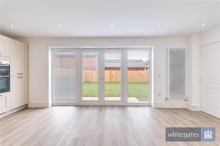 Prince Grove, Halewood, Liverpool, Merseyside, L26 - Photo 2