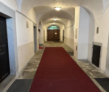 Sehr schöne und helle 3,5-Zimmer-Wohnung in wunderschönem Altbau in... - Foto 5